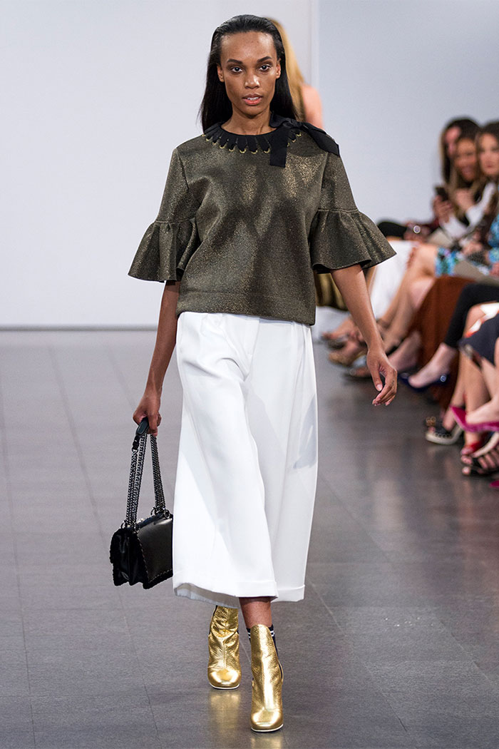 saks fifth avenue fendi slides